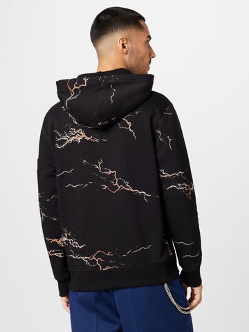 ALPHA INDUSTRIES Sweatshirt i svart