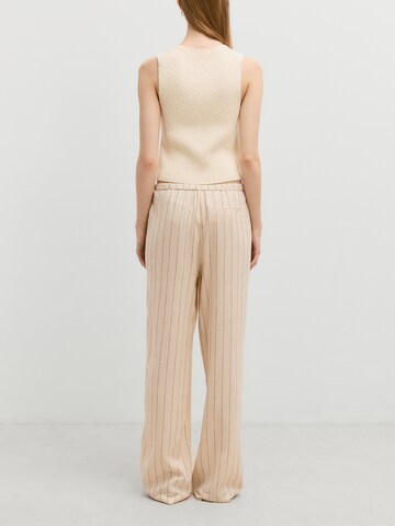 EDITED Wide Leg Housut 'Bjelle' värissä beige