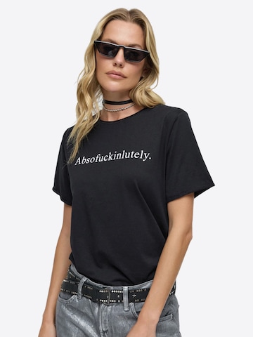 No Matter What Shirt in Zwart: voorkant