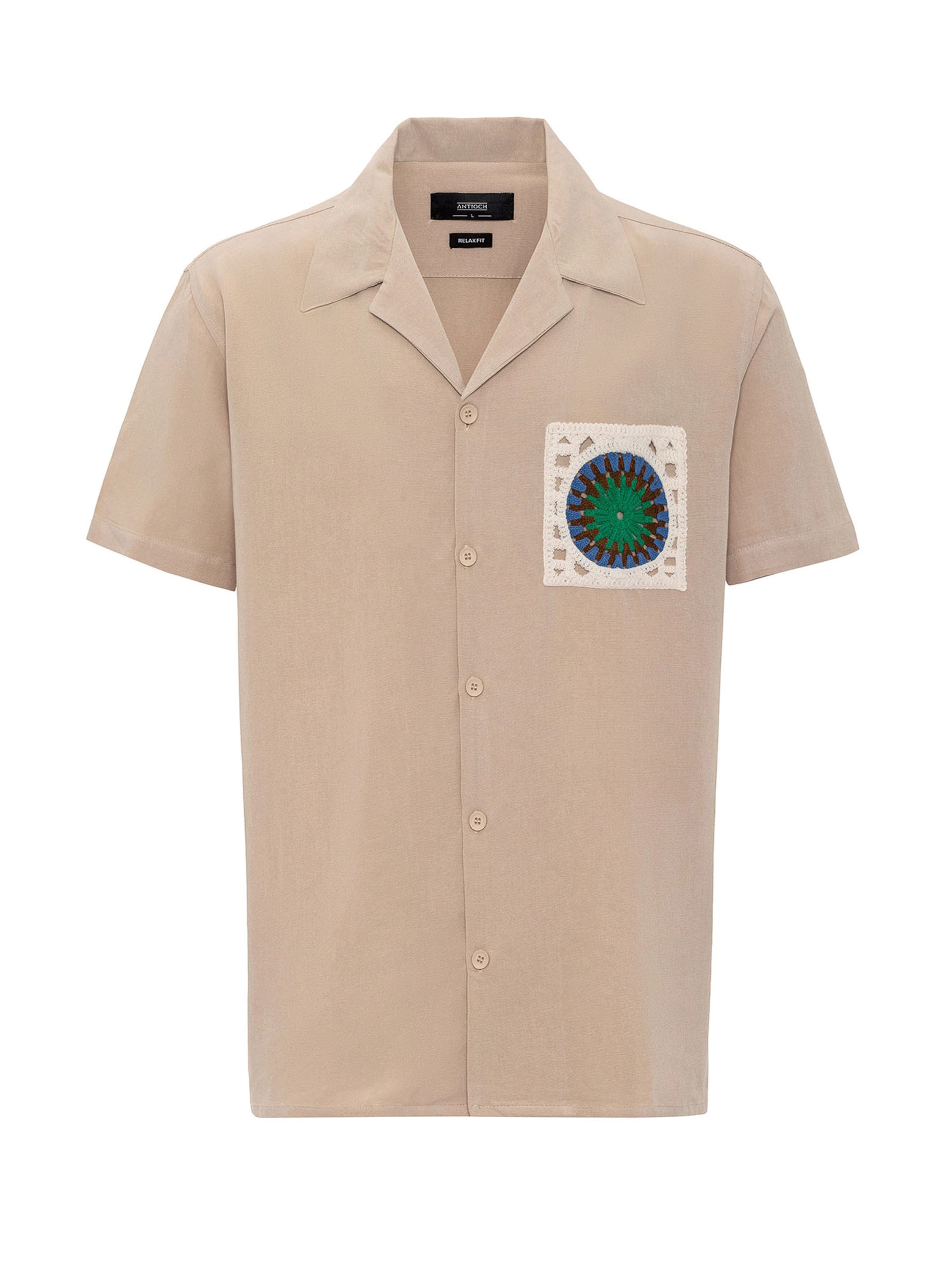 Antioch Button Up Shirt in Beige / Green / Black / White, Item view