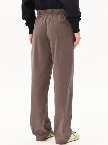 ARMEDANGELS Loosefit Cordhose JAIMILAA CORDUROY in Braun