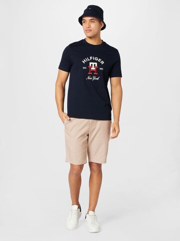 TOMMY HILFIGER Tričko – modrá