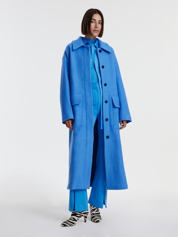 Manteau mi-saison 'Una' EDITED en bleu : devant