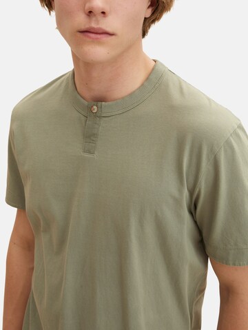 Tricou de la TOM TAILOR pe verde