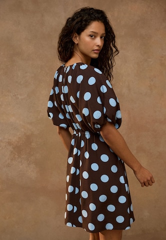 Next - Vestido en marrón