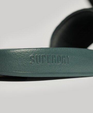 Claquettes / Tongs Superdry en vert