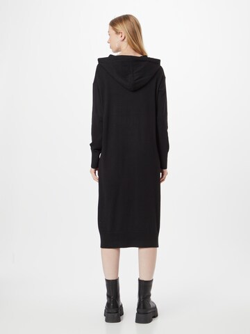 Robes en maille s.Oliver en noir