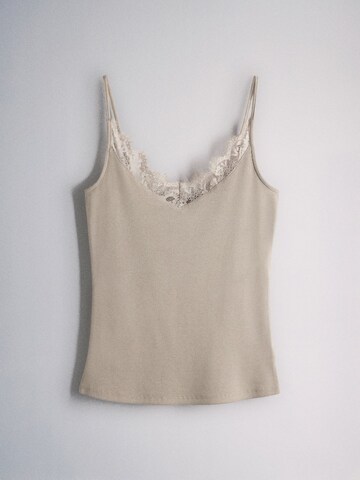 The SetTop - bež boja