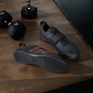 ADIDAS PERFORMANCE - Calzado deportivo 'Total' en negro