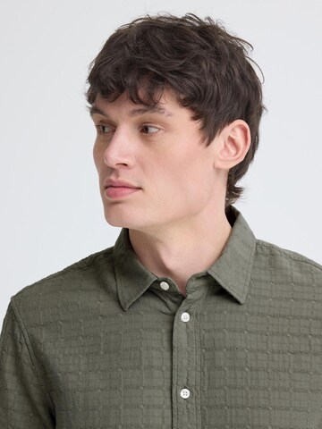 BLEND - Ajuste regular Camisa ' BHAurel ' en verde