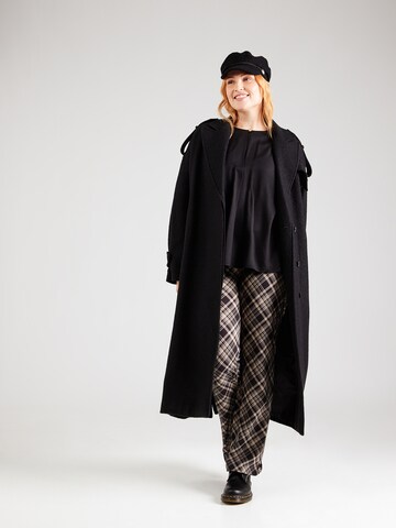 Tommy Hilfiger Curve Blouse 'Fluid' in Black