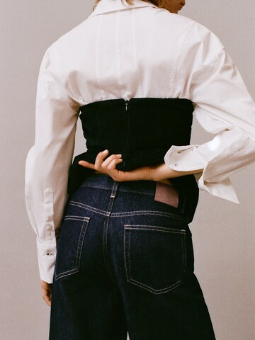 Pull&Bear Ohlapna forma Kavbojke | modra barva