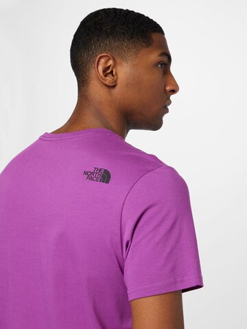 Coupe regular T-Shirt THE NORTH FACE en violet
