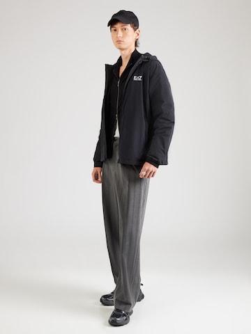 EA7 Emporio Armani Преходно яке в черно