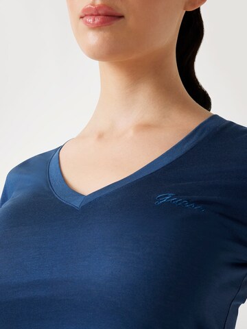 GUESS T-Shirt in Blau