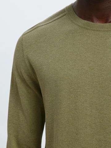 Coupe regular Pull-over 'SLHBERG' SELECTED en vert