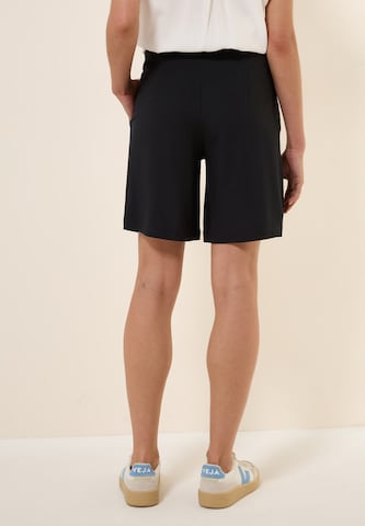 CECIL Loosefit Shorts in Schwarz