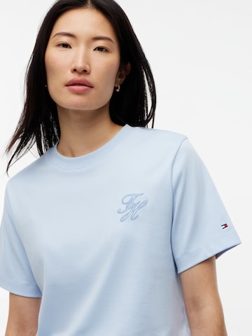 TOMMY HILFIGER Μπλουζάκι σε μπλε: μπροστά