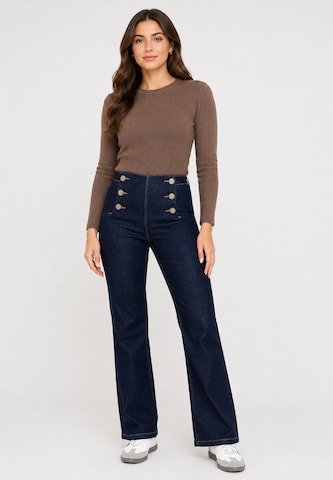 Elara Wide leg Jeans in Blue: front