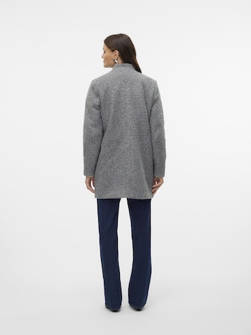 Manteau mi-saison 'Katrine' VERO MODA en gris