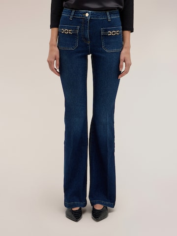 MOTIVI Flared Jeans in Blauw