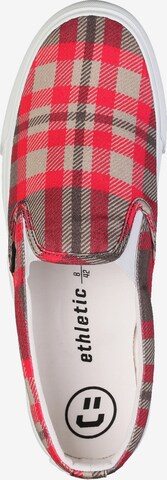 Ethletic Slip-Ons 'Fair Deck' in Red