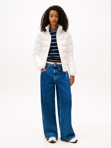 Tommy Jeans Jacke in Weiß