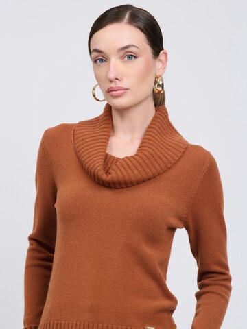 Influencer Pullover in Rot