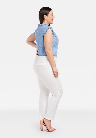 Regular Pantalon 'MELA' Karko en blanc