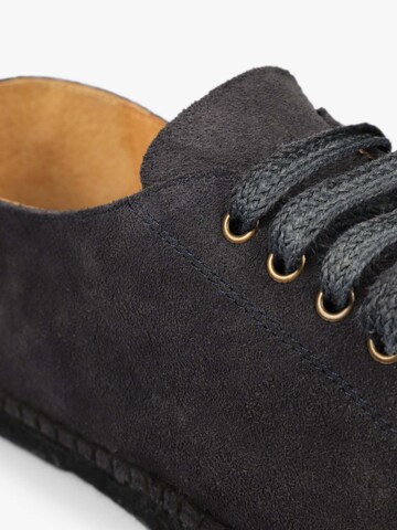 Scalpers Šněrovací boty – šedá