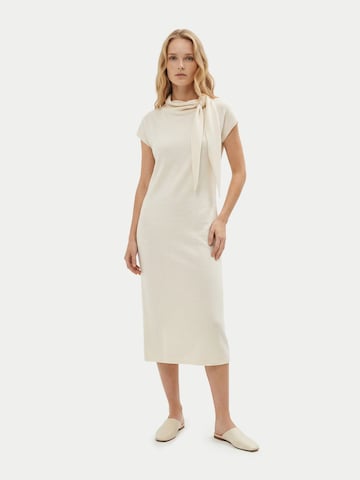 Robe GOBI Cashmere en beige : devant