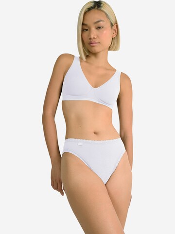 SLOGGI Slip '24/7 Cotton Lace' in White