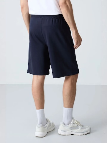 Tommy Life Regular Shorts in Blau