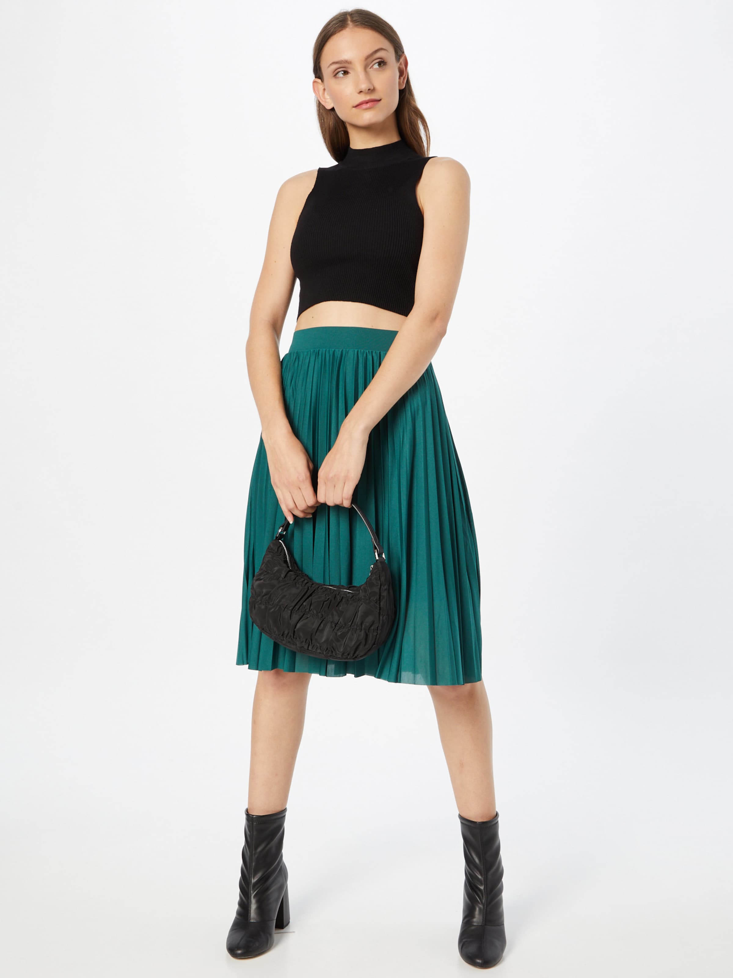 ABOUT YOU Skirt 'Connie' in Emerald | ABOUT YOU