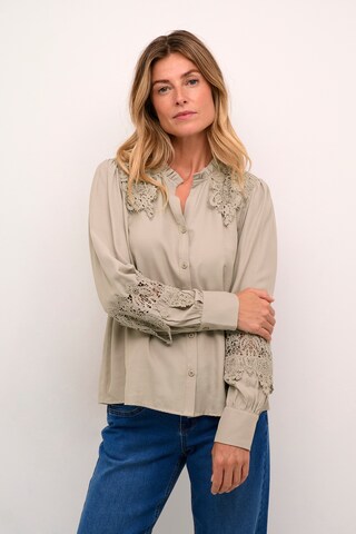 Chemisier 'Luna' Cream en gris : devant