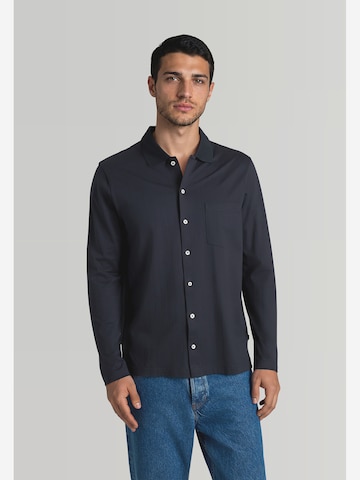 MAERZ Muenchen - Ajuste regular Camisa en azul: frente