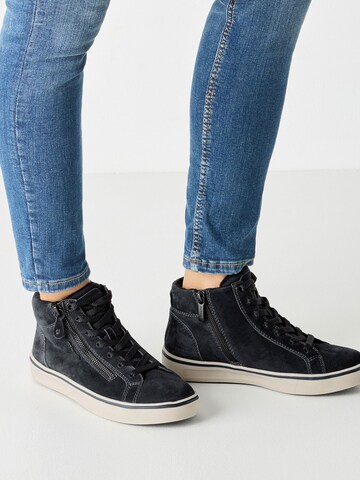 Baskets hautes Tamaris en bleu