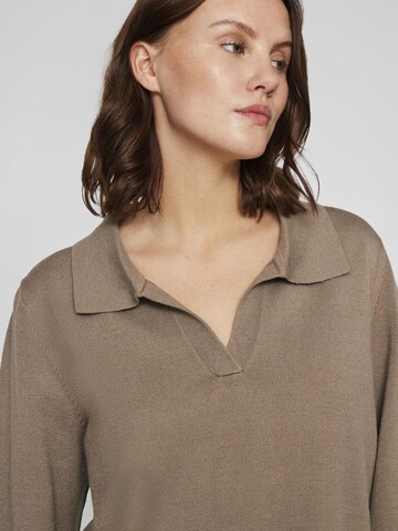 VILA Sweater in Brown