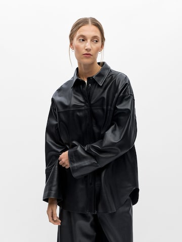 OBJECT Jacke in Schwarz: Vorderseite