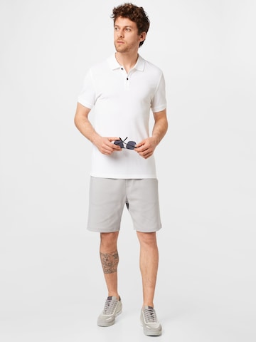 BOSS Regular Fit Bluser & t-shirts 'Prime' i hvid
