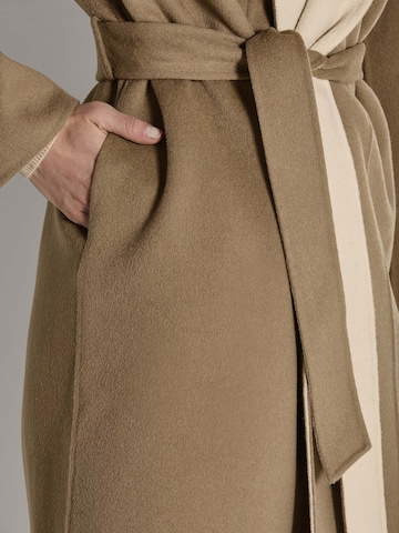 MADELEINE Tussenmantel in Beige