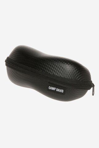 CAMP DAVID Sunglasses in Black