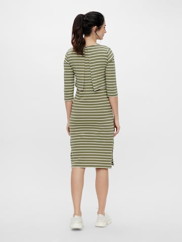 Rochie 'MLOTEA JUNE' de la MAMALICIOUS pe verde