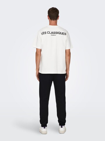 Only & Sons - Camiseta 'Les Classiques' en blanco