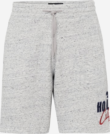 HOLLISTER Regular Trousers in Grey: front