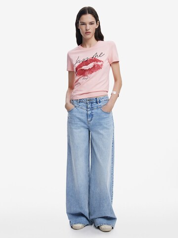Maglietta 'Kiss Me' di Desigual in rosa