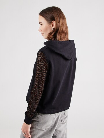 ABOUT YOU - Sudadera en negro