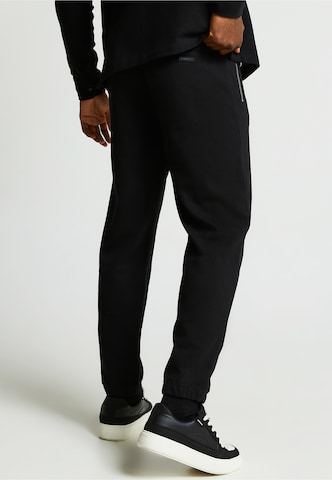 Alessandro Zavetti - regular Pantalón 'Vicario' en negro