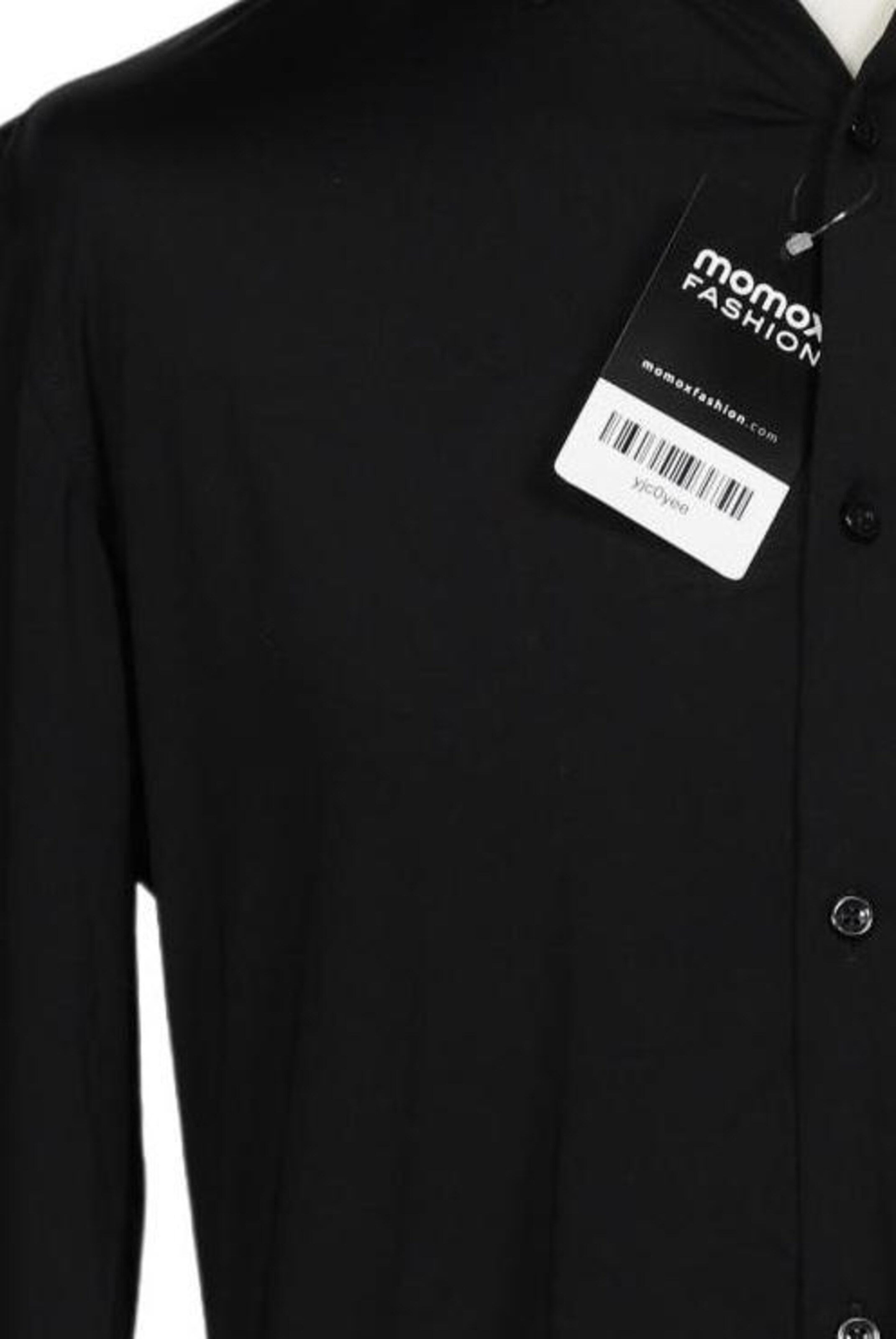 HUGO Button Up Shirt in M in Black