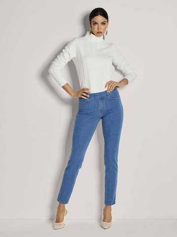 Regular Jean MADELEINE en bleu